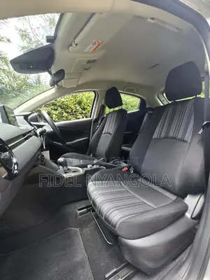 Mazda 2 2020 Silver