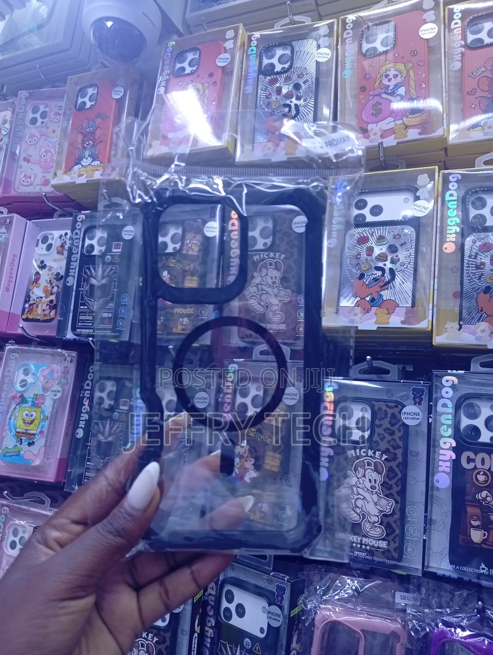 Xundd Phone Cases Designed With and Transparent Backs
