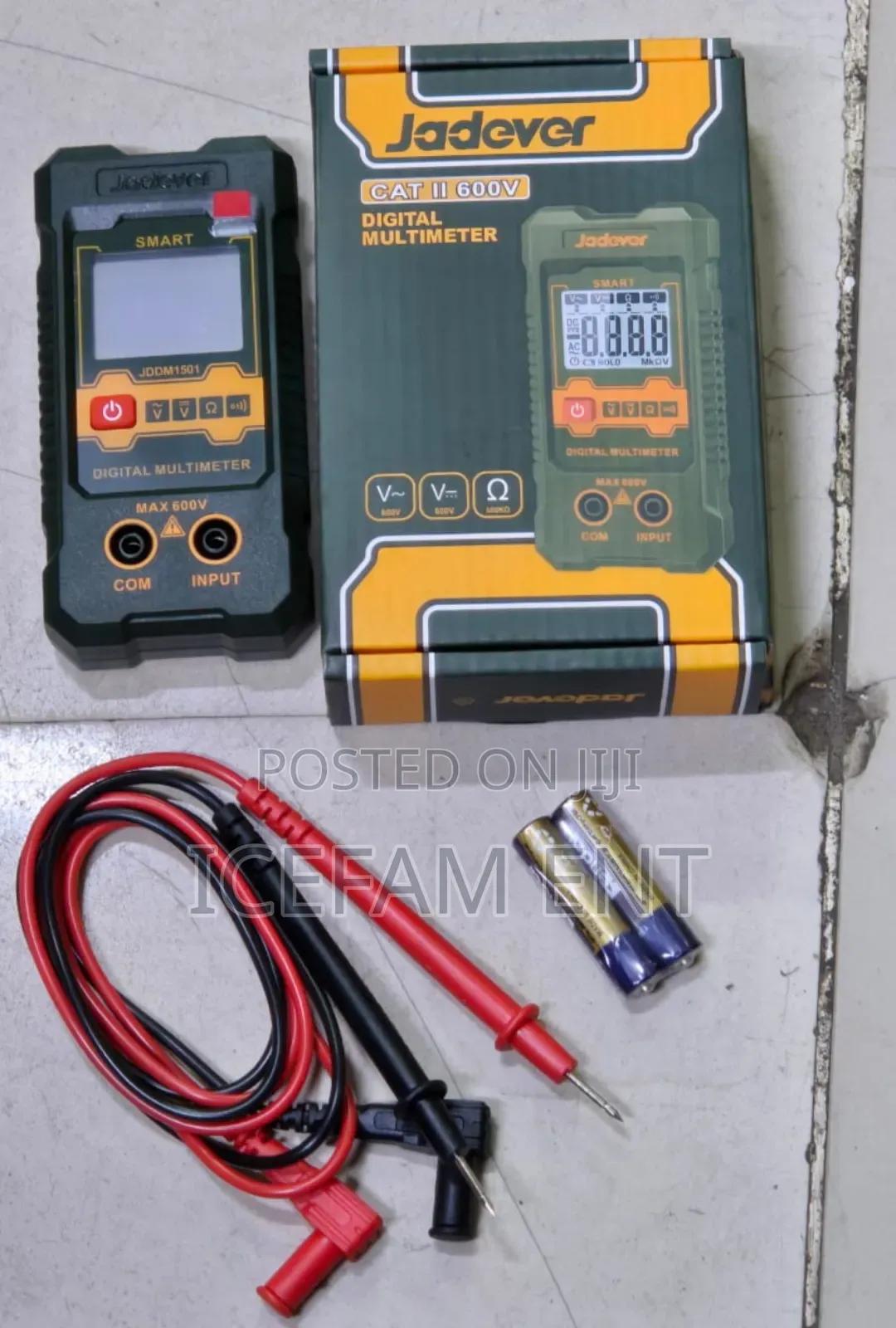 Jadever Digital Multimeter Machine
