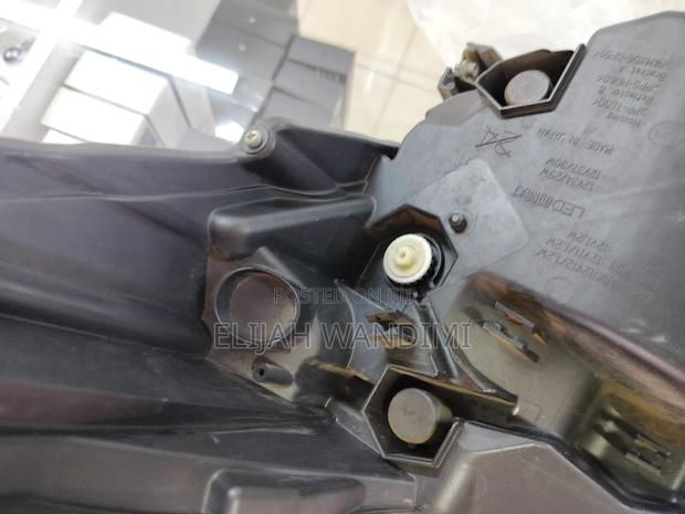 Subaru Forester (Sj) Right Side Headlight 8p 2014-2018 Xenon - thumbnail 16