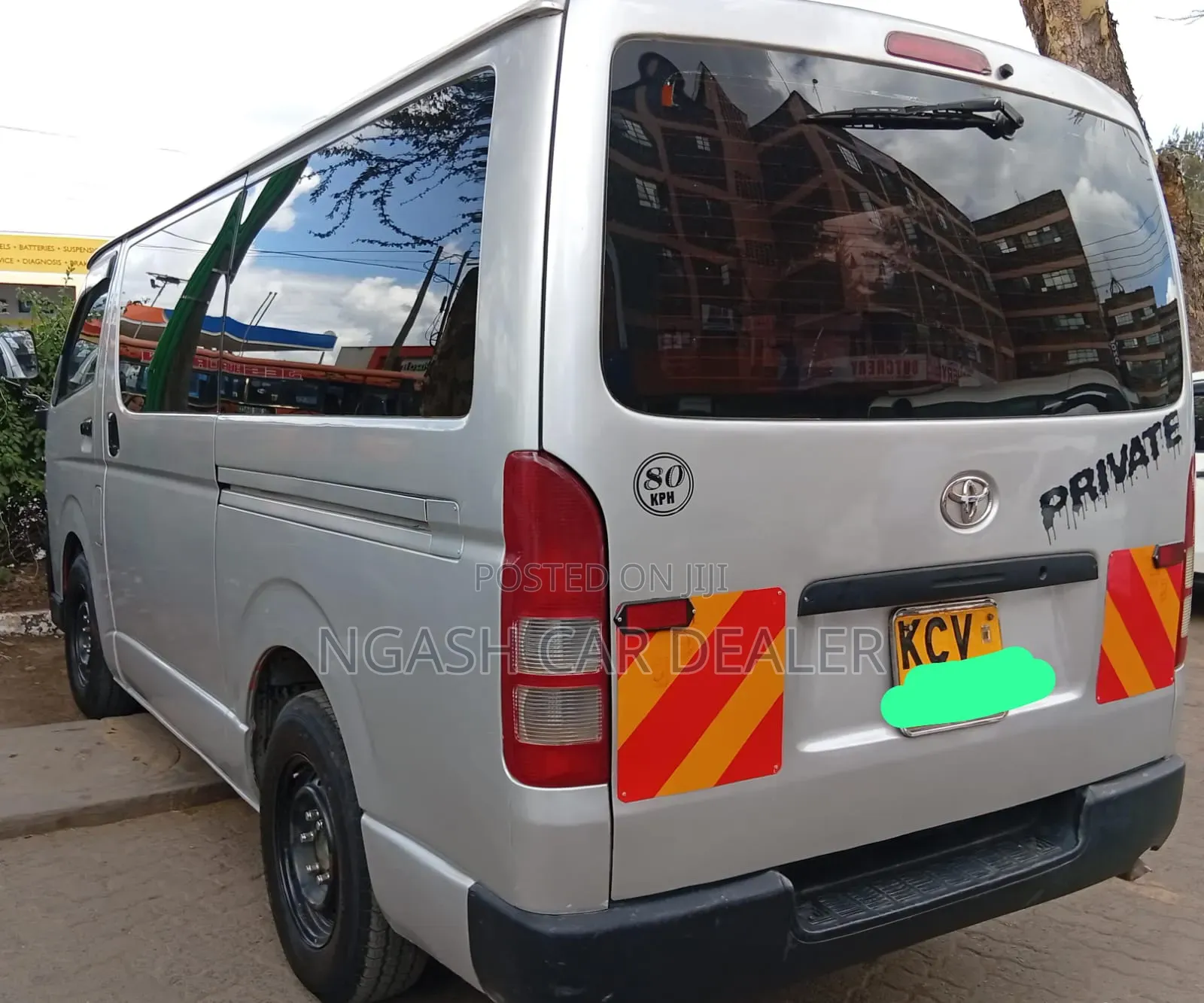 Toyota HiAce 2012 Silver