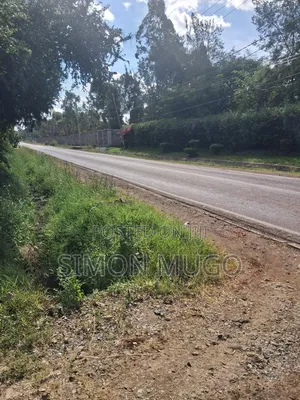 Garden Estate Prime Secure Fully Serviced 1/2 Acre, 1 Acre