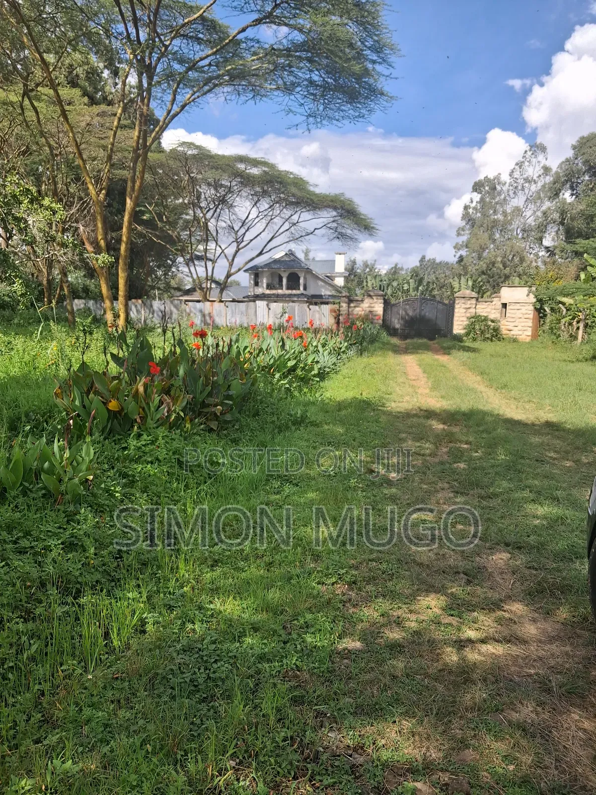 Garden Estate Prime Secure Fully Serviced 1/2 Acre, 1 Acre