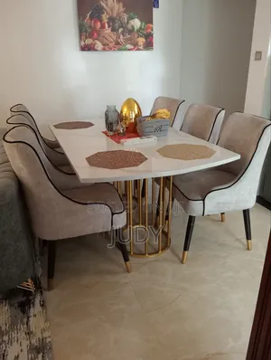 Six Seater Dining Set