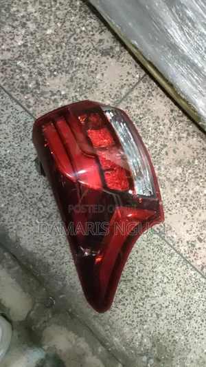 Outlander Taillight 2015-2018 Red