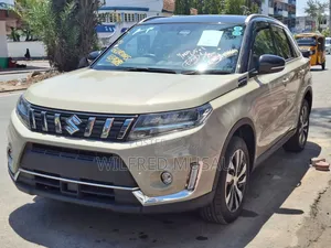 Suzuki Escudo 2023 Gold