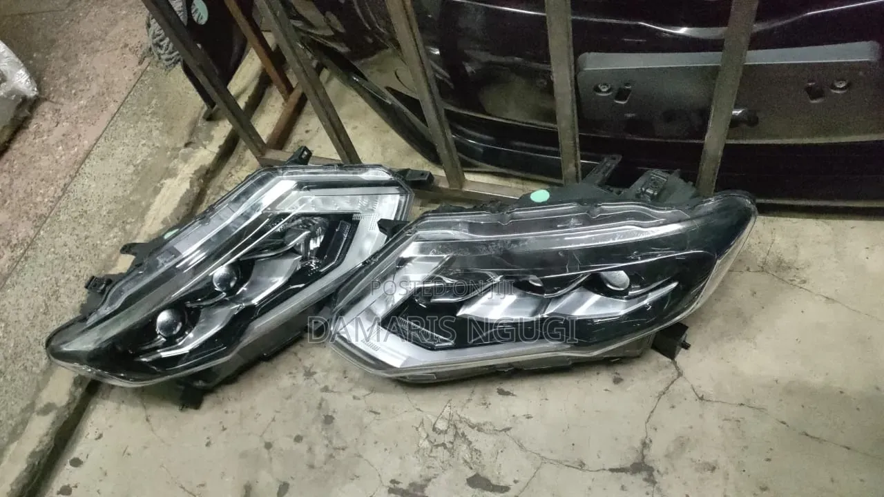 X-Trail Nt32 2018/2019 Headlight