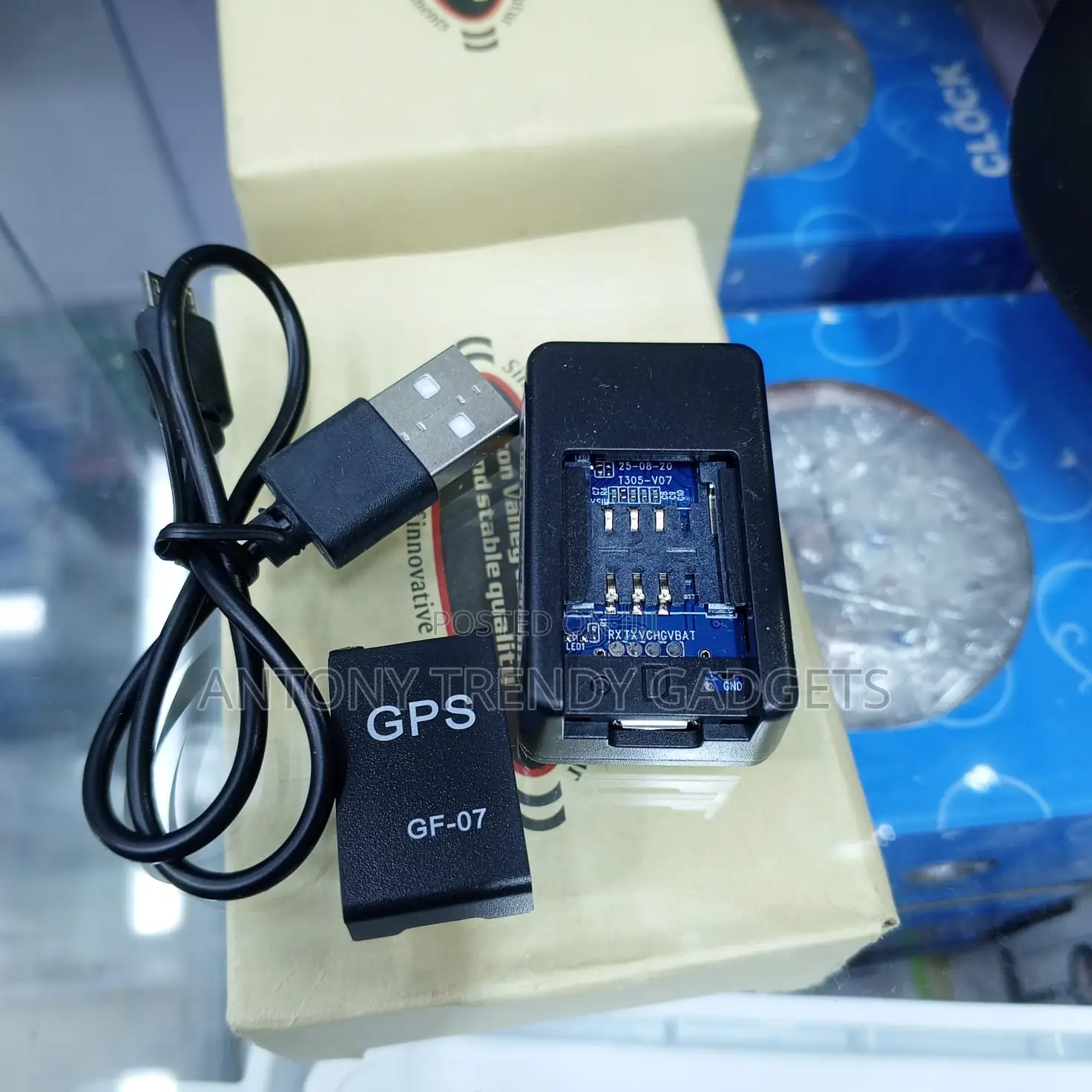 Gf-07 Tracking Device With Audio Monitoring and Sim Slot