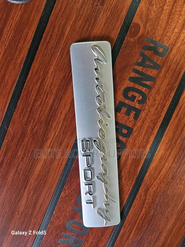 Land Rover Range Rover Emblems - thumbnail 3