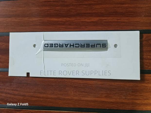 Land Rover Range Rover Emblems - thumbnail 4