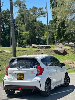 Nissan Note 2017 White