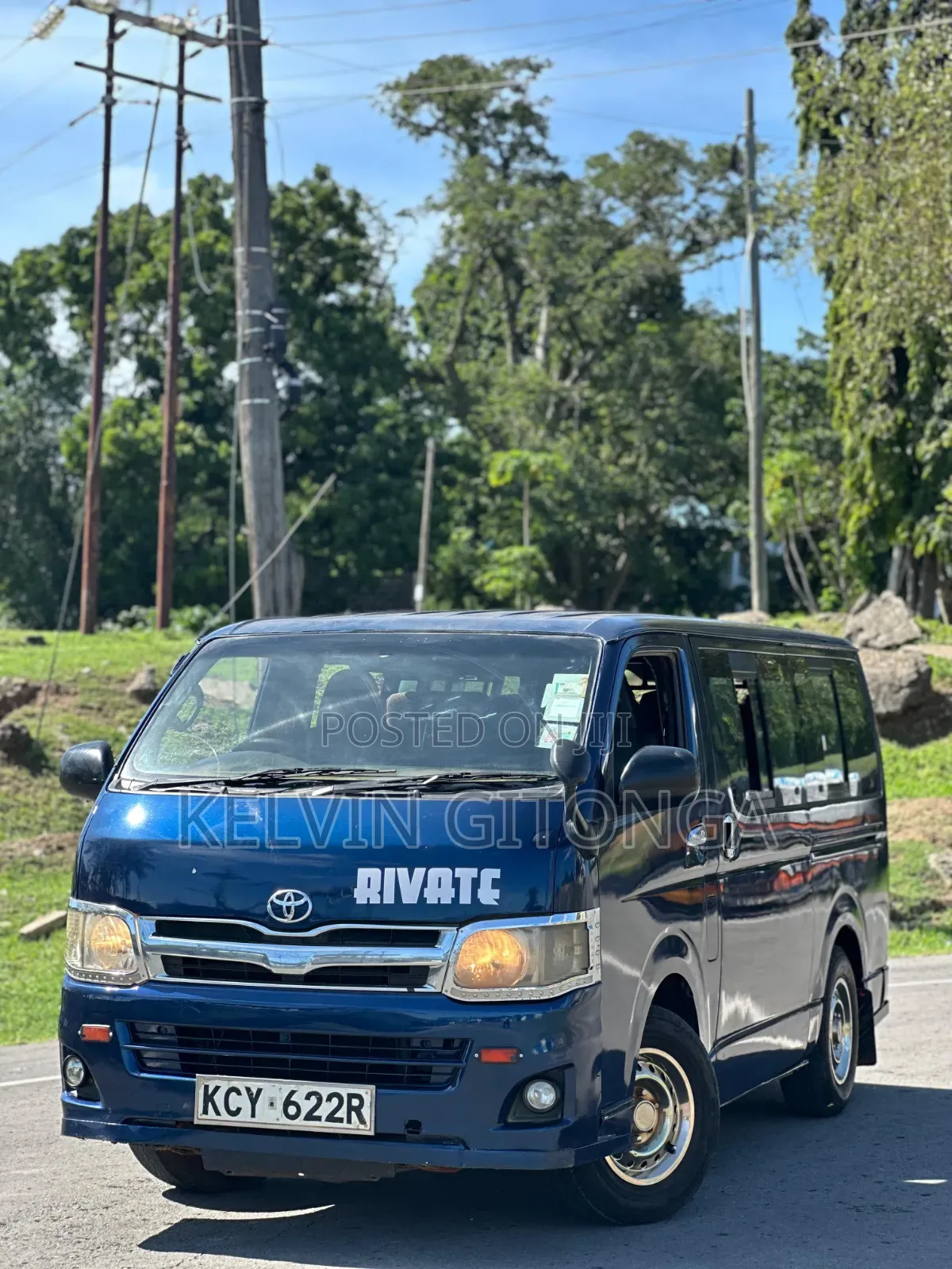 Toyota HiAce SV Premium 2013 Blue