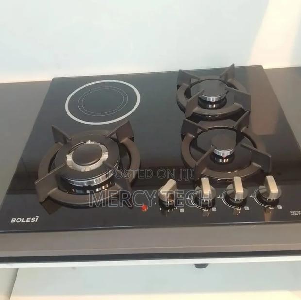 *Bolesi* Glass-Top Gas Hob - main view