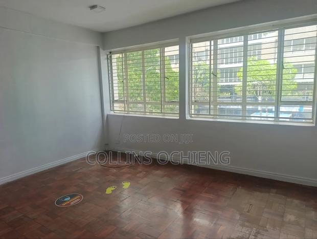 1st Floor Office Space to Let - CBD - thumbnail 2