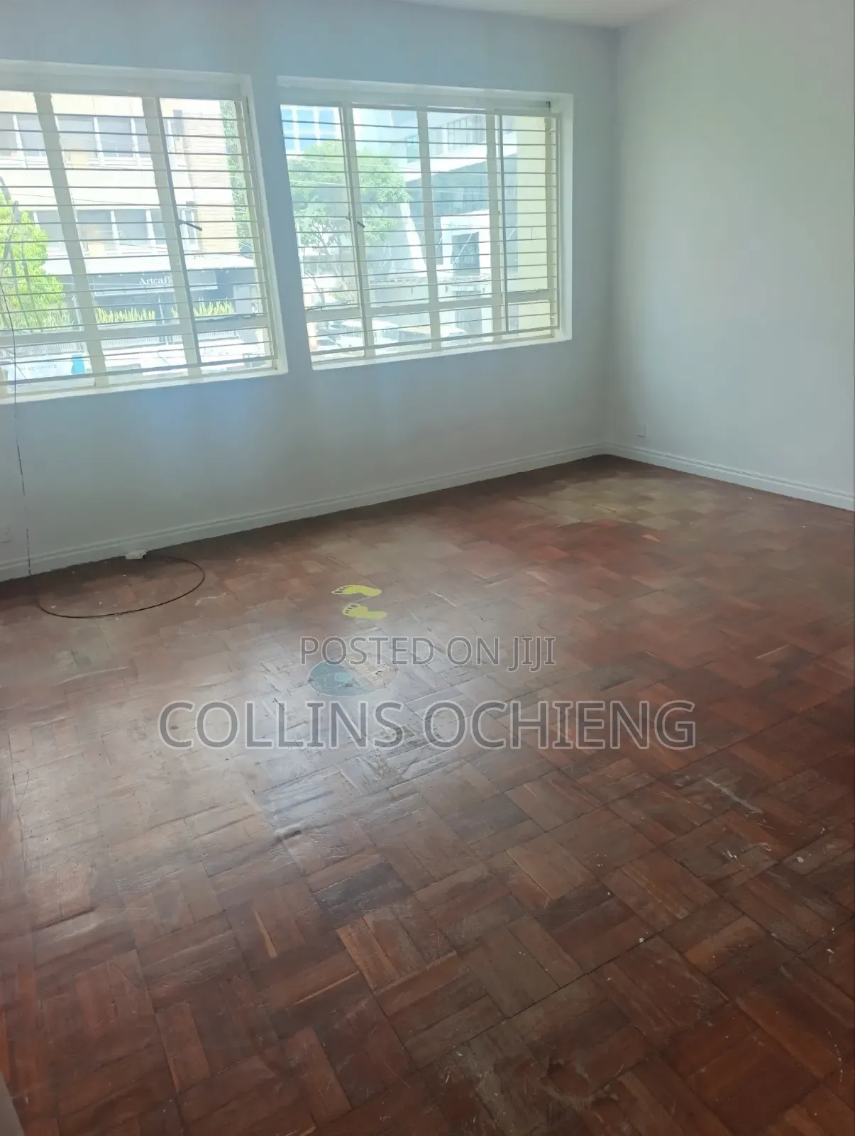 1st Floor Office Space to Let - CBD
