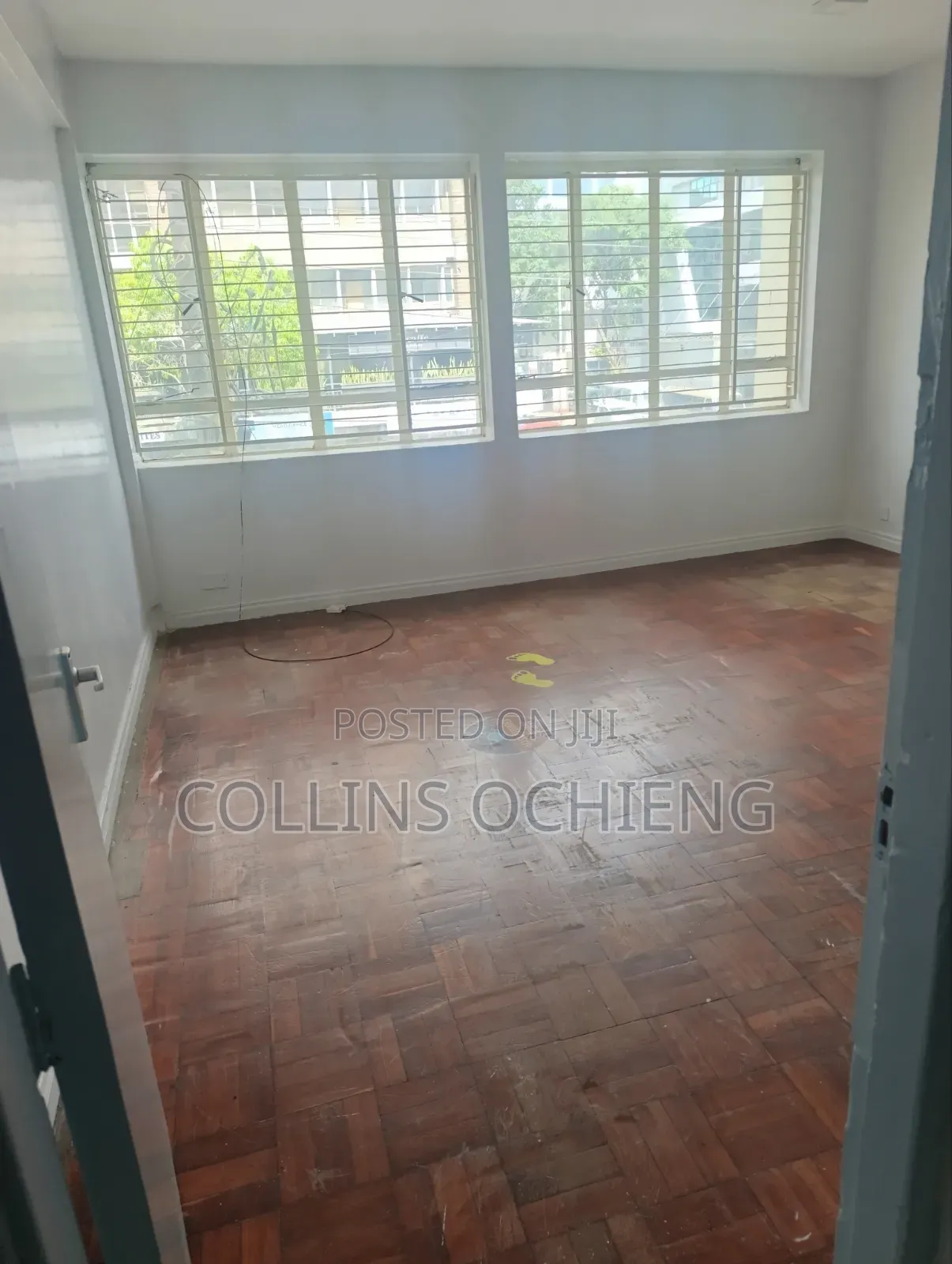1st Floor Office Space to Let - CBD