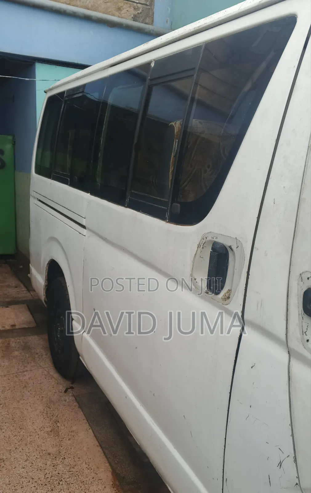 Hiace Sliding Gate