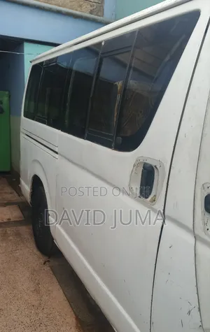 Hiace Sliding Gate