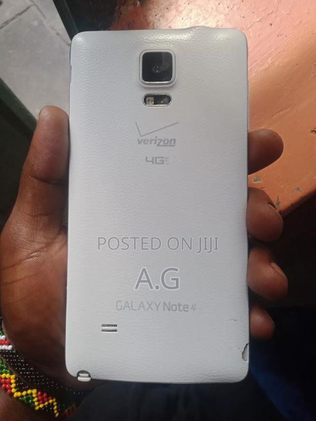 Samsung Galaxy Note 4 32 GB White - thumbnail 3