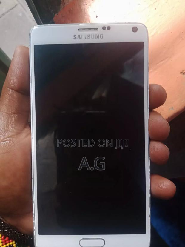 Samsung Galaxy Note 4 32 GB White - thumbnail 2