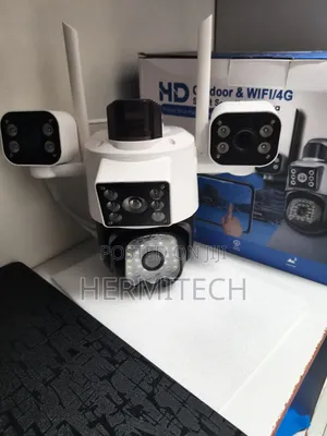 Triple Lens 4g Electric CCTV With Automatic Lighting for Night Vision