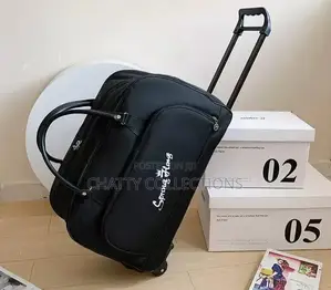 Black Unisex Trolley Travel Bags With Wheels