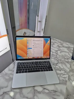 Laptop Apple MacBook Pro 2017 8GB Intel Core i5 SSD 128GB