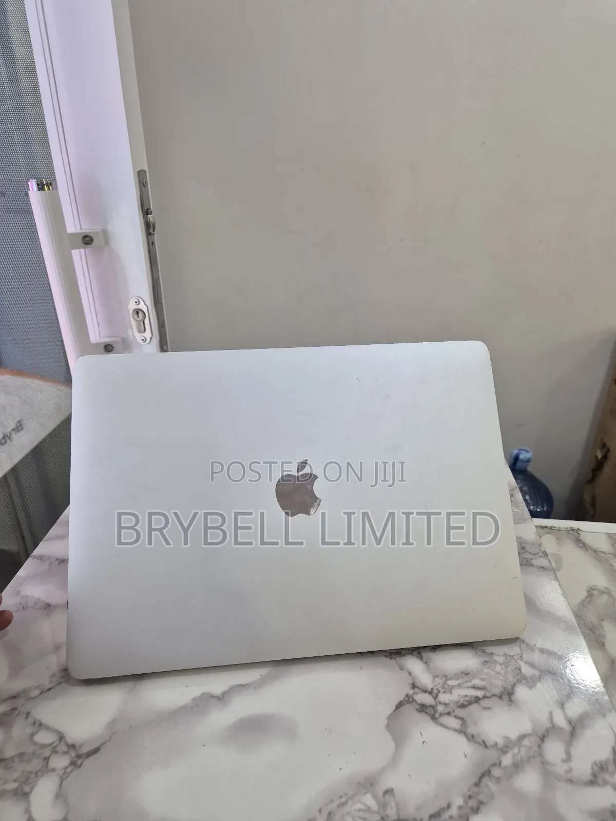 Laptop Apple MacBook Pro 2017 8GB Intel Core i5 SSD 128GB