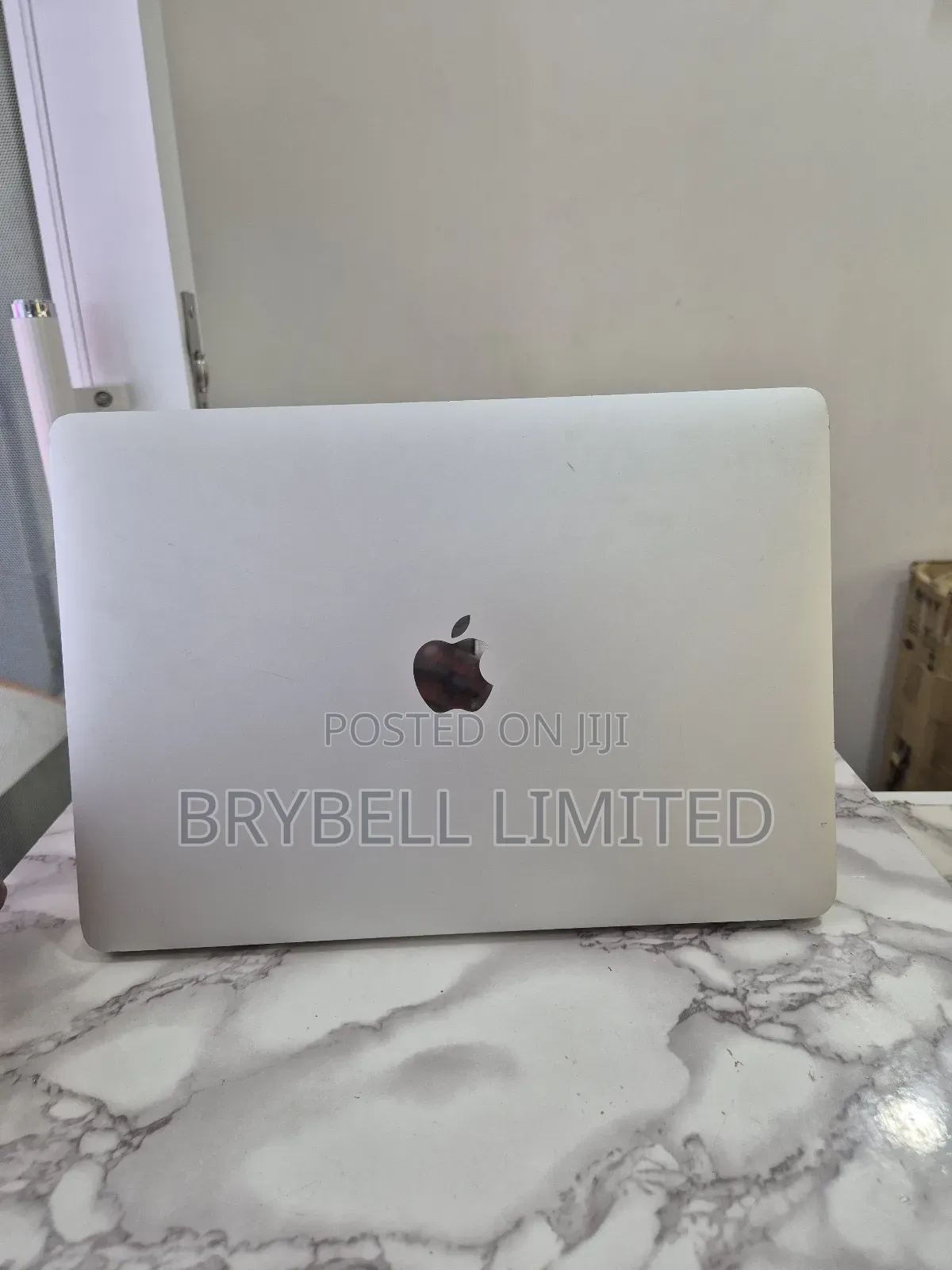 Laptop Apple MacBook Pro 2017 8GB Intel Core i5 SSD 128GB