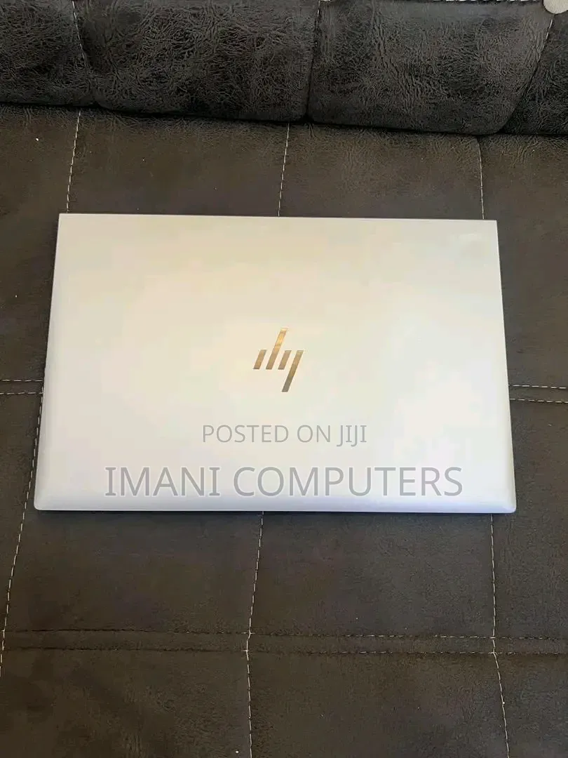 New Laptop HP EliteBook 830 G8 8GB Intel Core i5 SSD 256GB