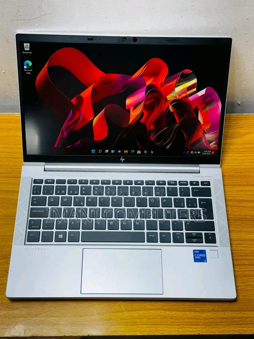 New Laptop HP EliteBook 830 G8 8GB Intel Core i5 SSD 256GB