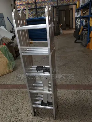 Step Ladder/ Aluminum Foldable Ladder