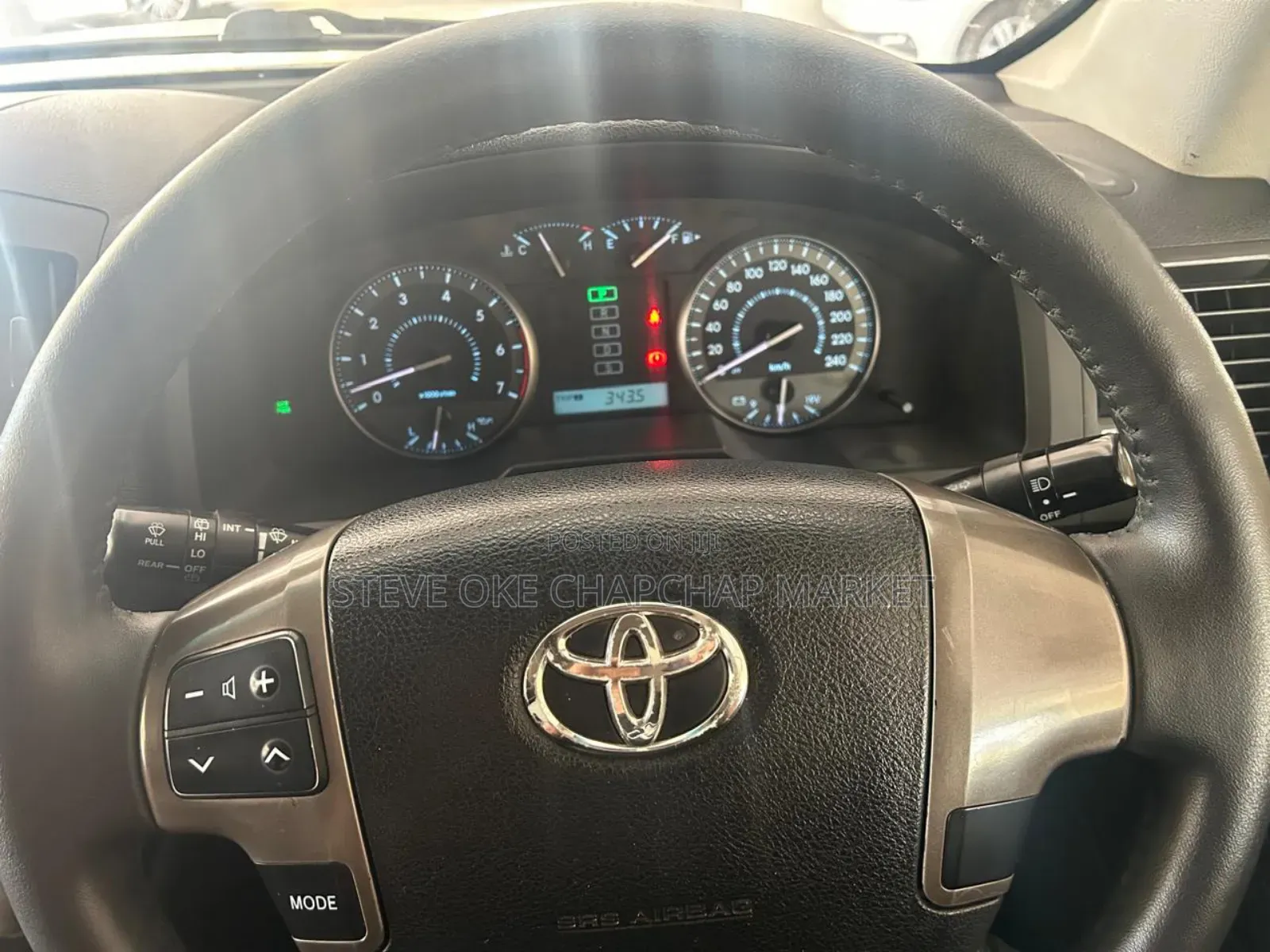 Toyota Land Cruiser 4.5 V8 VXR 2012 White
