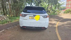 Toyota Harrier 2.0 4WD 2014 White