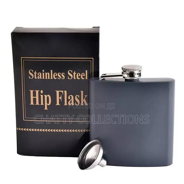 Black Portable Hip Flask Whisky Flask Set
