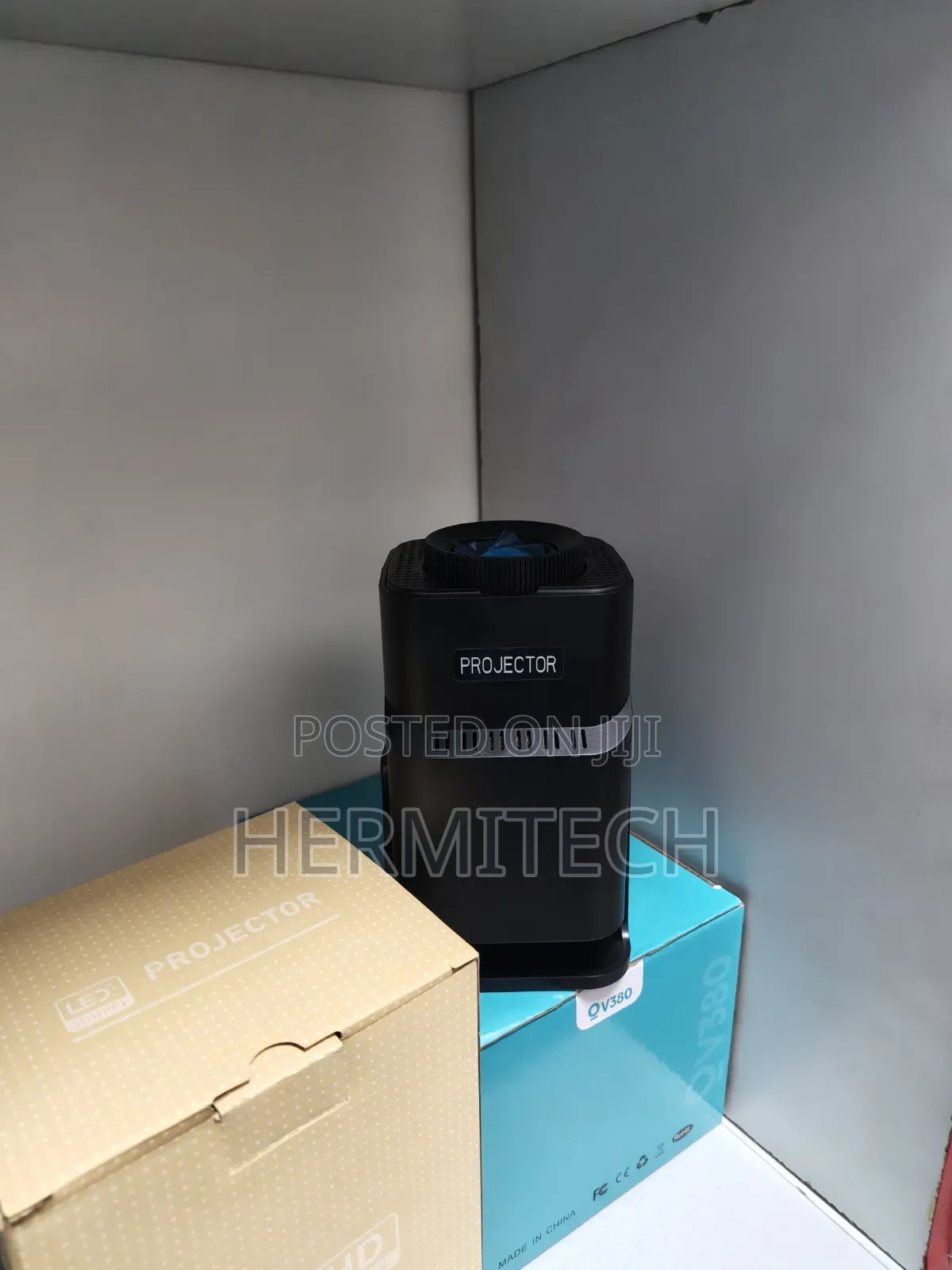 New Mini Projector Wifi Smart Bluetooth Portable for Outdoorindoor Use