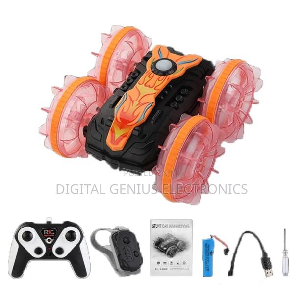 Amphibious Stunt Car