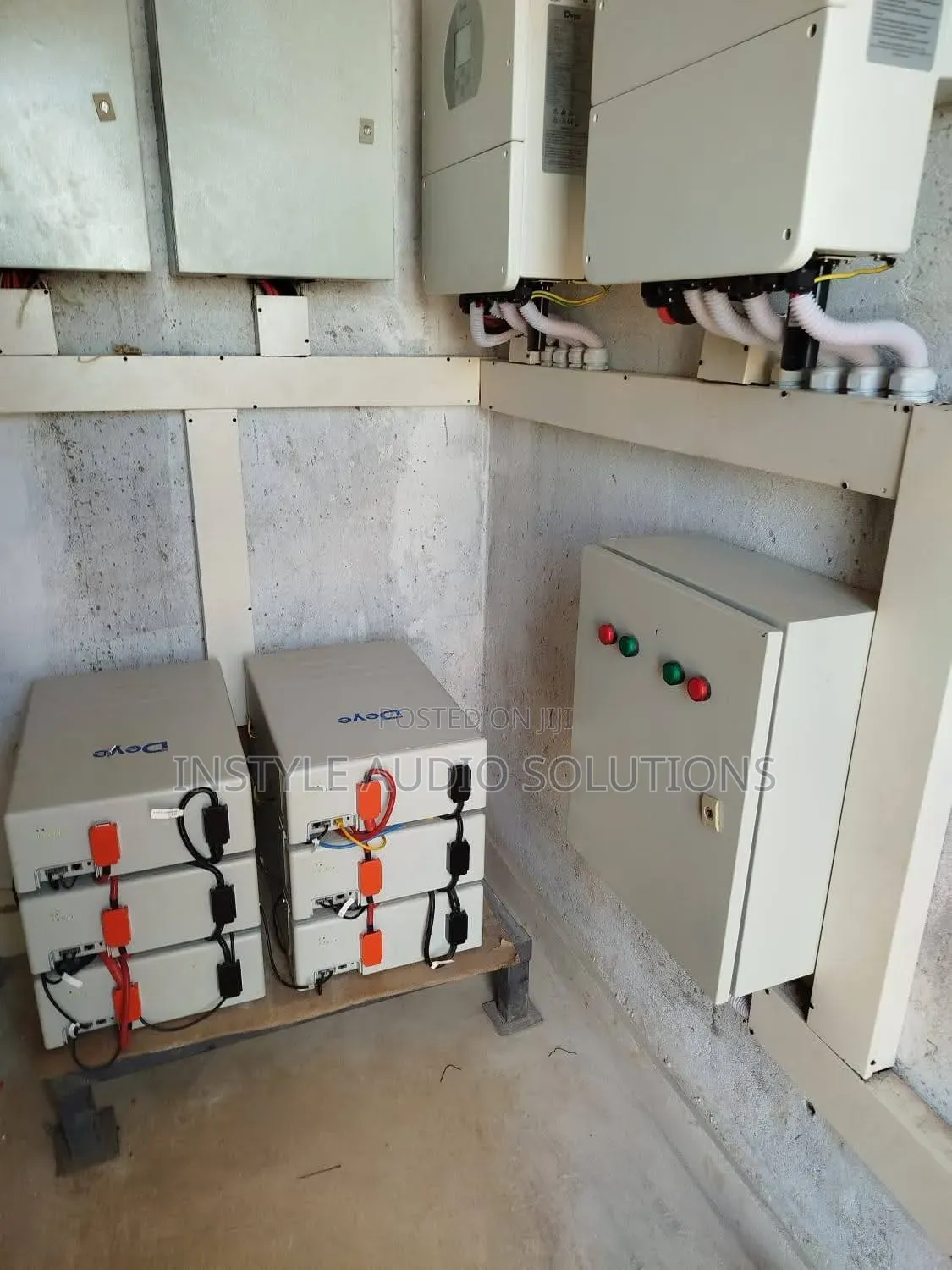 Deye 5.12kwh - 51.2v Lv (100ah) High Quality Lithium Ion Solar Battery