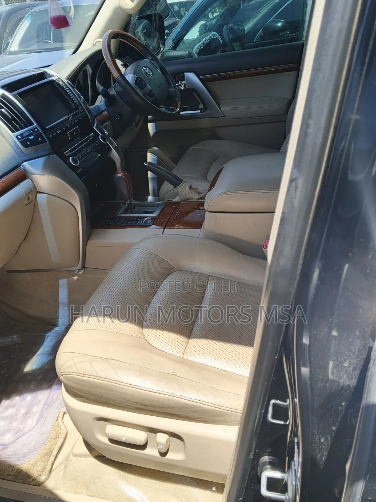 Toyota Land Cruiser 2016 Black