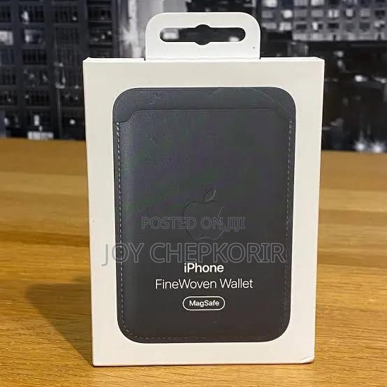 iPhone Finewoven Wallet With Magsafe - main view