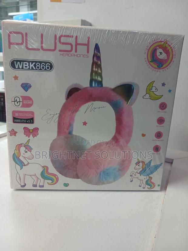 Plush WBK 866 Headphones