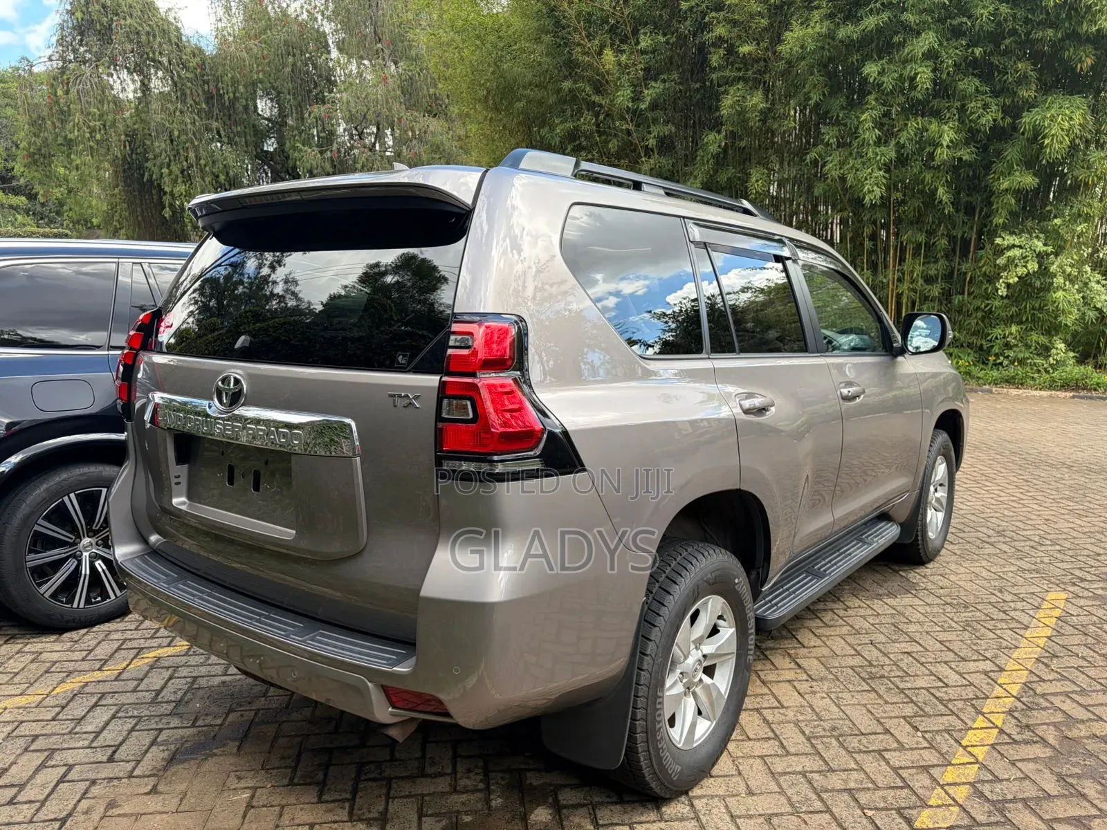 Toyota Land Cruiser Prado 2020 Gray