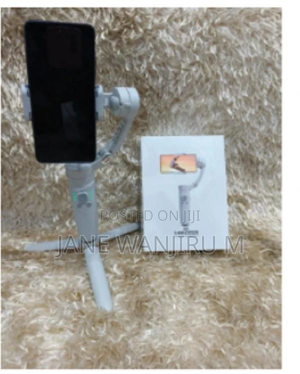 M1 3-Axis Gimbal Stabilizer for Smooth Video Shooting - thumbnail 2