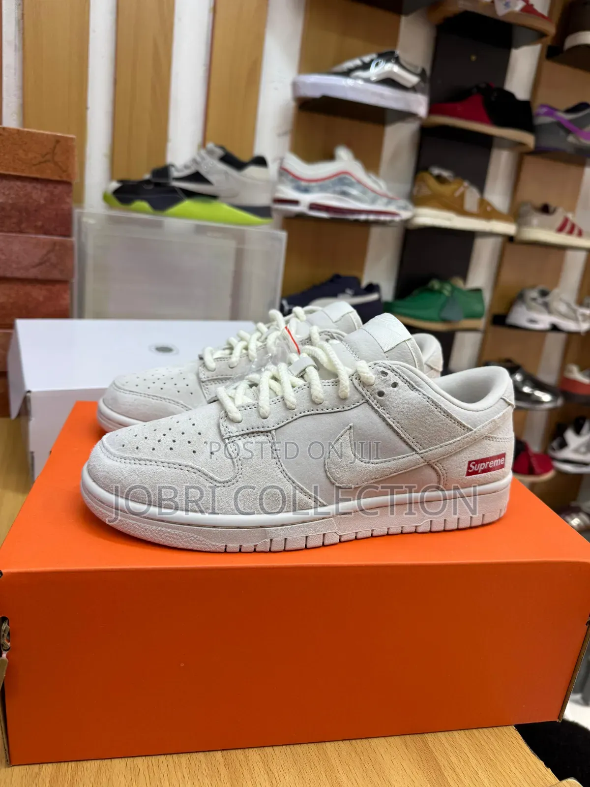 Nike Sb Dunk Low X Supreme "Cream" Sneakers