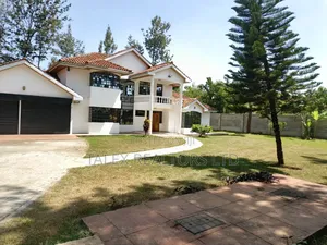 5bdrm Mansion in Call Me, Runda for rent