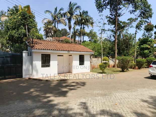 5bdrm Mansion in Call Me, Runda for rent - thumbnail 4