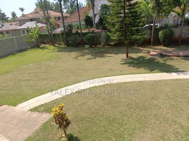 5bdrm Mansion in Call Me, Runda for rent - thumbnail 9