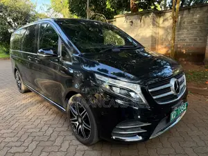 Mercedes-Benz V-Class 2019 Black