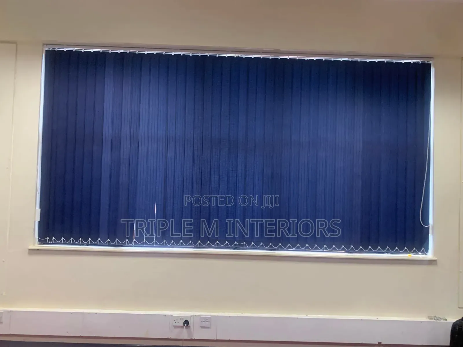 Stylish Vertical Blinds for Apartments ,Office Homes