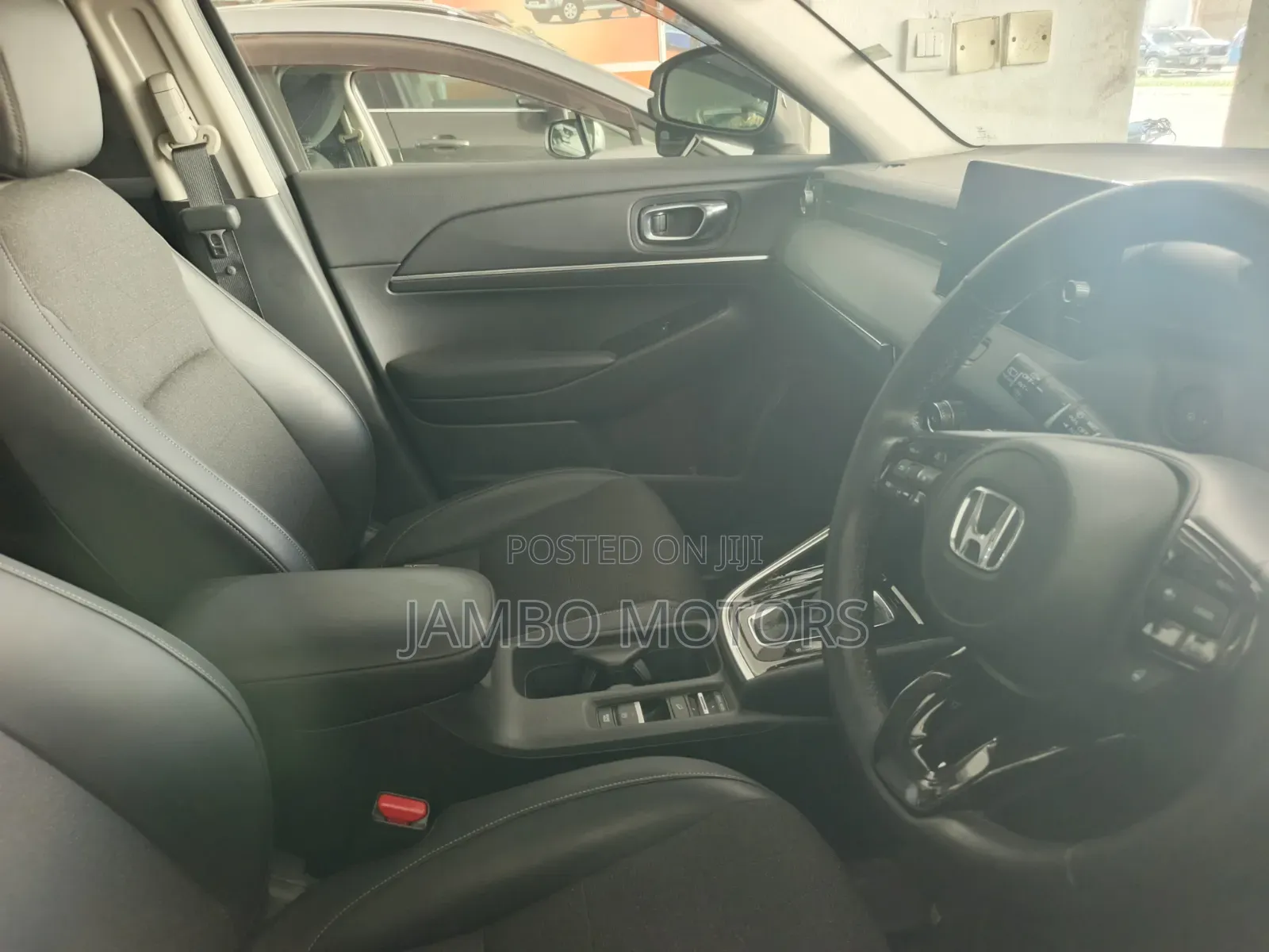 Honda Vezel 1.5 Hybrid 2WD 2021 Black